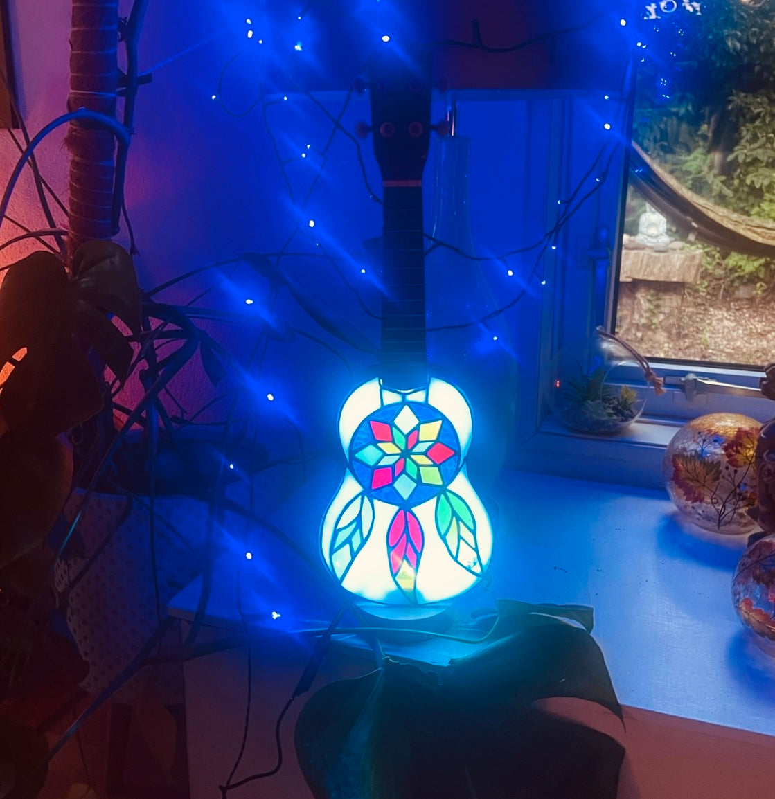 Dreamcatcher Ukulele Stained Glass Lamp